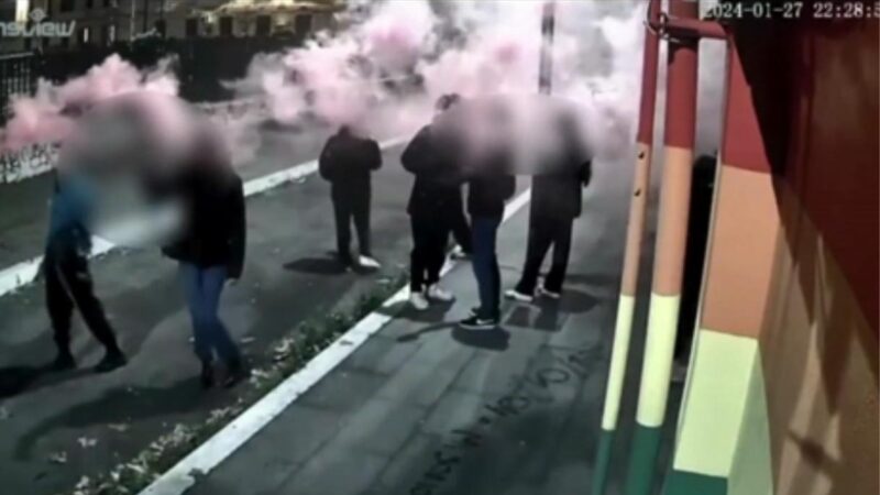 INIZIA IL PROCESSO PER L’AGGRESSIONE OMOFOBA SUBITA AL GAY CENTER